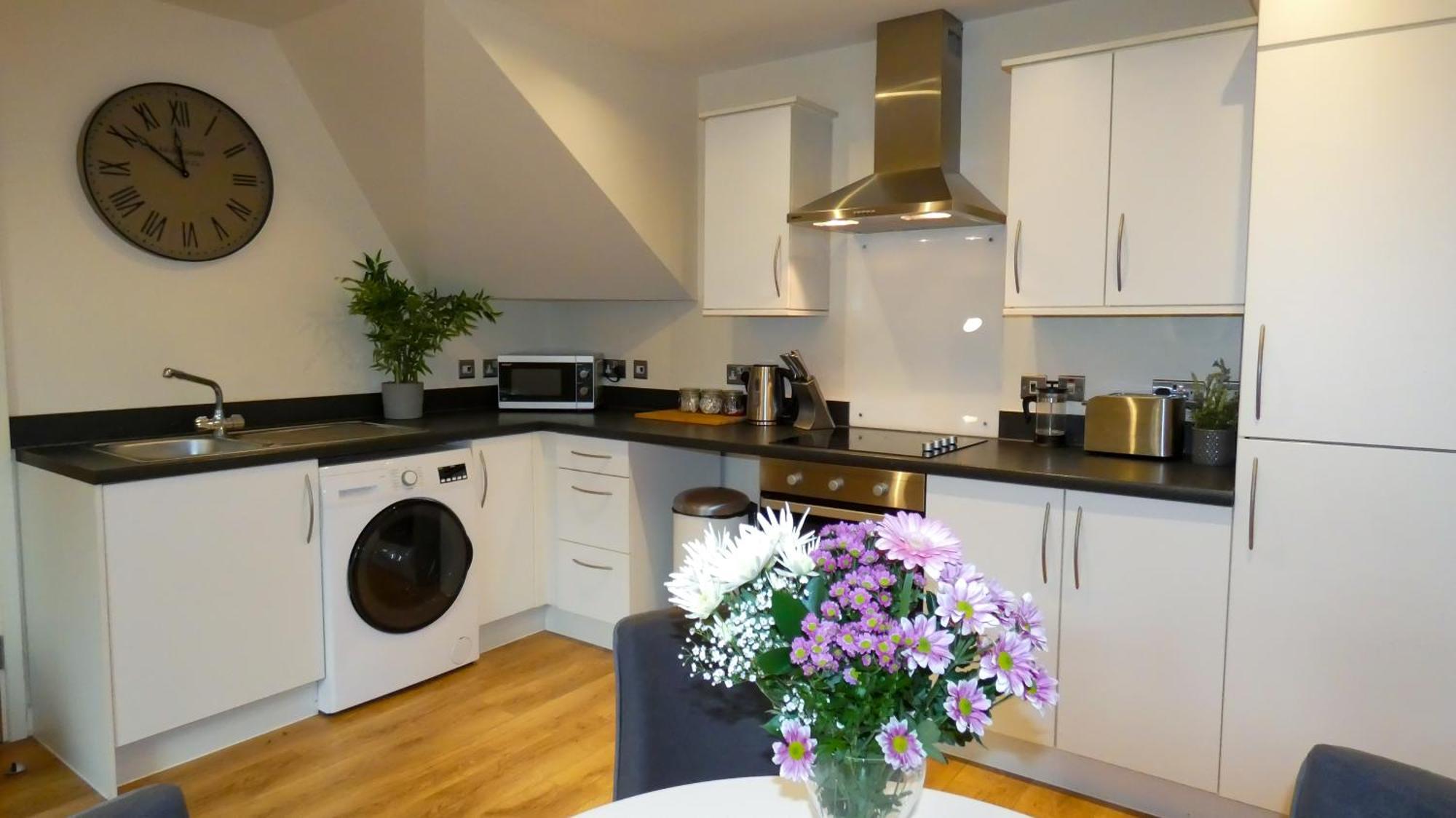 Three Bedroom Townhouse With Parking Telford Pokoj fotografie